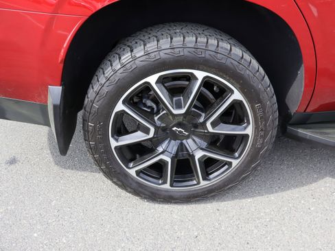 Used 2023 Chevrolet Tahoe RST w/ Luxury Package image 42