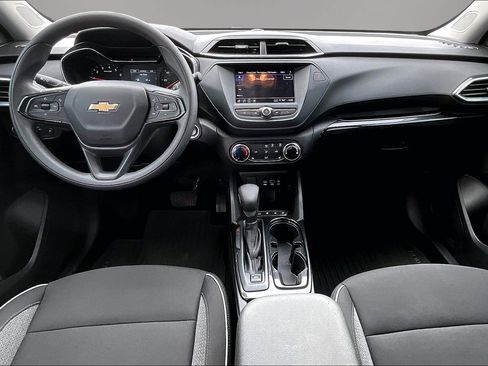 Used 2023 Chevrolet TrailBlazer LT FWD image 7