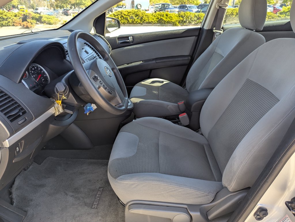 Used 2012 Nissan Sentra 2.0 S FWD image 14