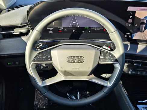 New 2026 Audi Q3 quattro 2.0T AWD/4WD image 14
