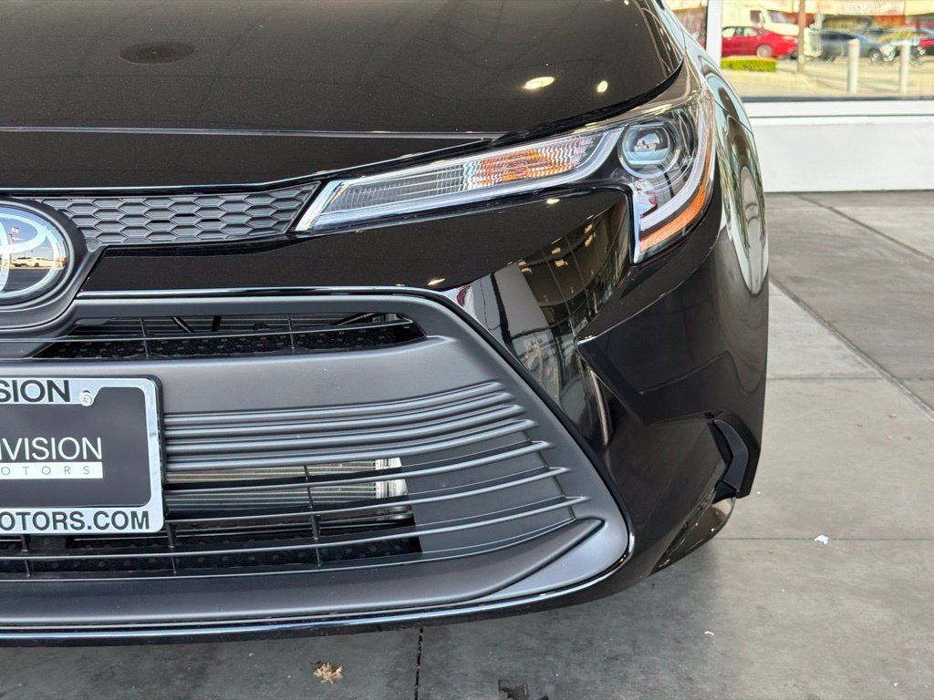 Certified 2026 Toyota Corolla LE FWD image 6