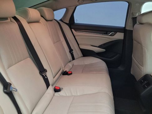 Used 2018 Honda Accord EX-L image 19