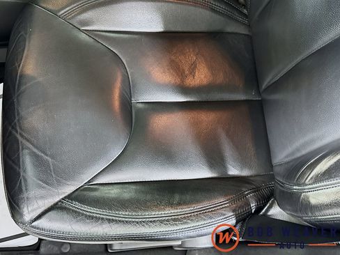 Used 2017 Jeep Wrangler Unlimited Sahara image 20