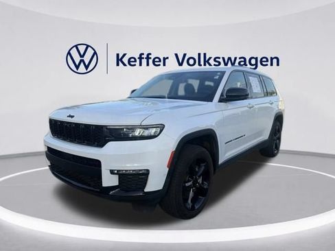 Used 2022 Jeep Grand Cherokee L Limited w/ Luxury Tech Group II AWD/4WD image 1