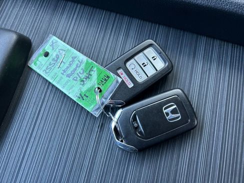 Used 2019 Honda Ridgeline Sport image 22