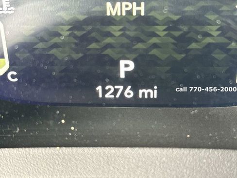 Used 2025 Jeep Gladiator Mojave w/ Convenience Group image 12