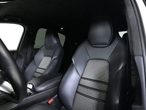 Certified 2023 Porsche Cayenne GTS image 5