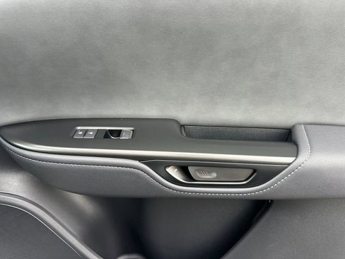 Used 2026 Lexus RZ 350e 2WD image 19