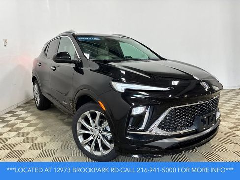 Used 2024 Buick Encore GX Avenir w/ Avenir Convenience Package FWD image 3