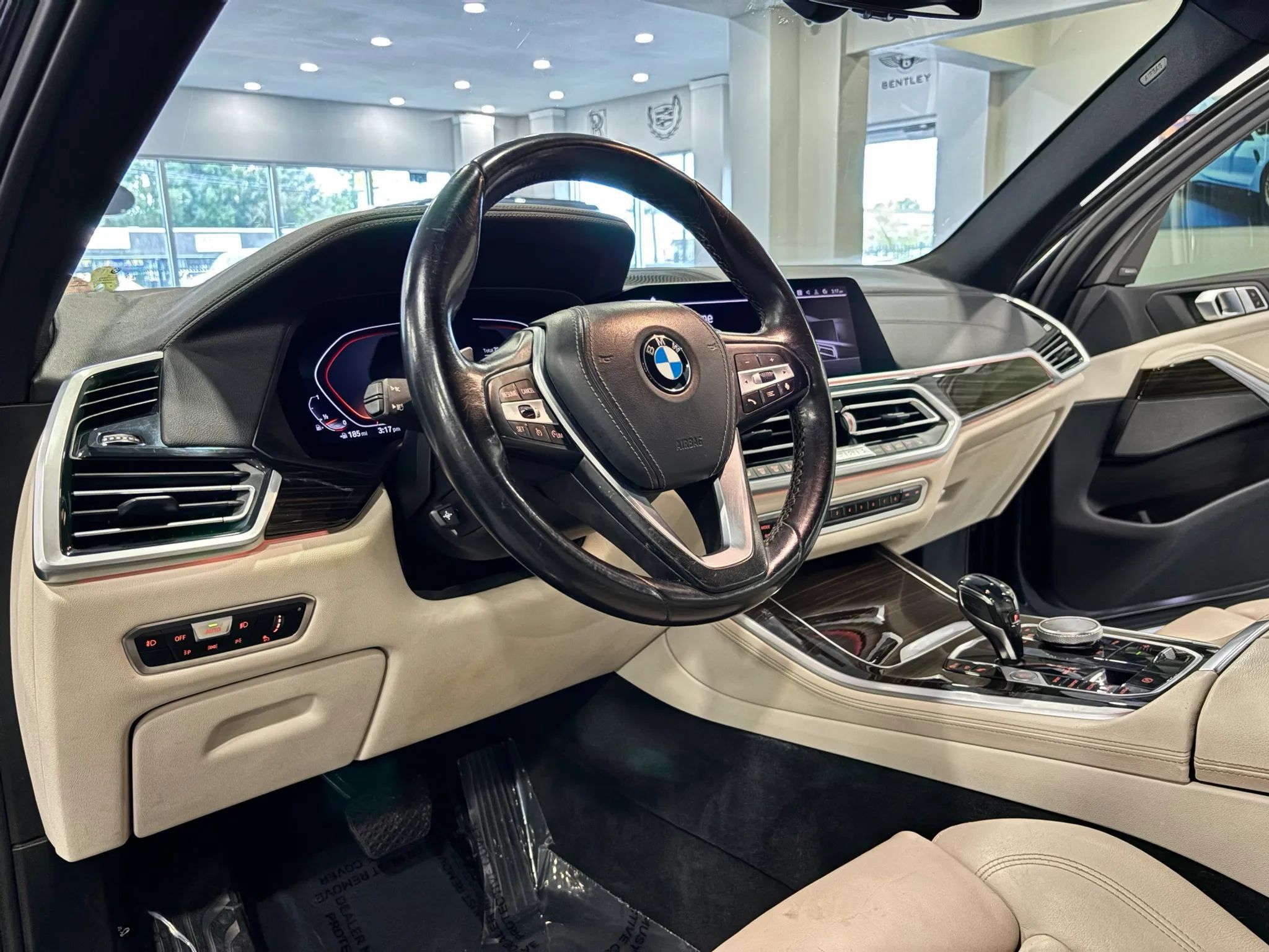 Used 2021 BMW X5 sDrive40i w/ Premium Package RWD image 9