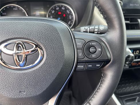 Used 2022 Toyota RAV4 SE w/ Convenience Package AWD/4WD image 22
