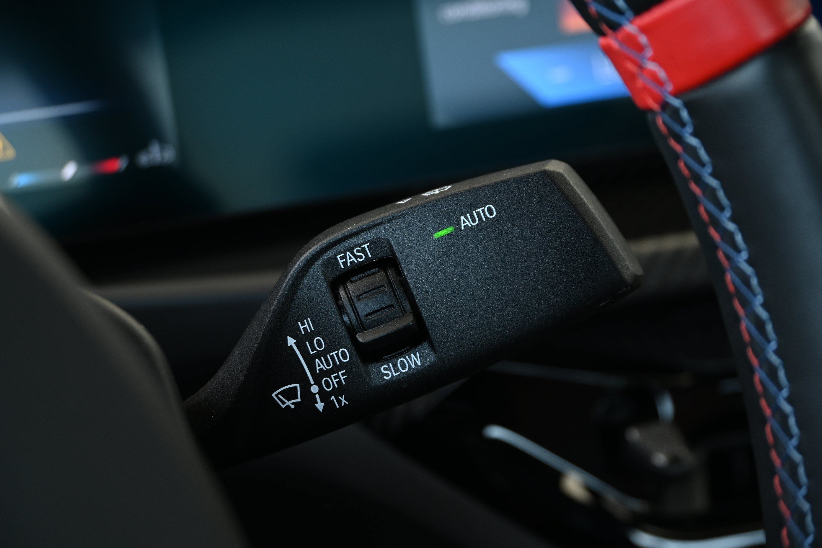 Used 2026 BMW M240i Coupe w/ Premium Package RWD image 39