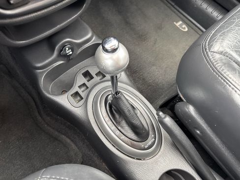 Used 2003 Chrysler PT Cruiser GT image 32