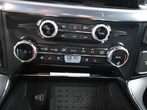 New 2025 Ford F150 Lariat w/ Equipment Group 502A High image 35