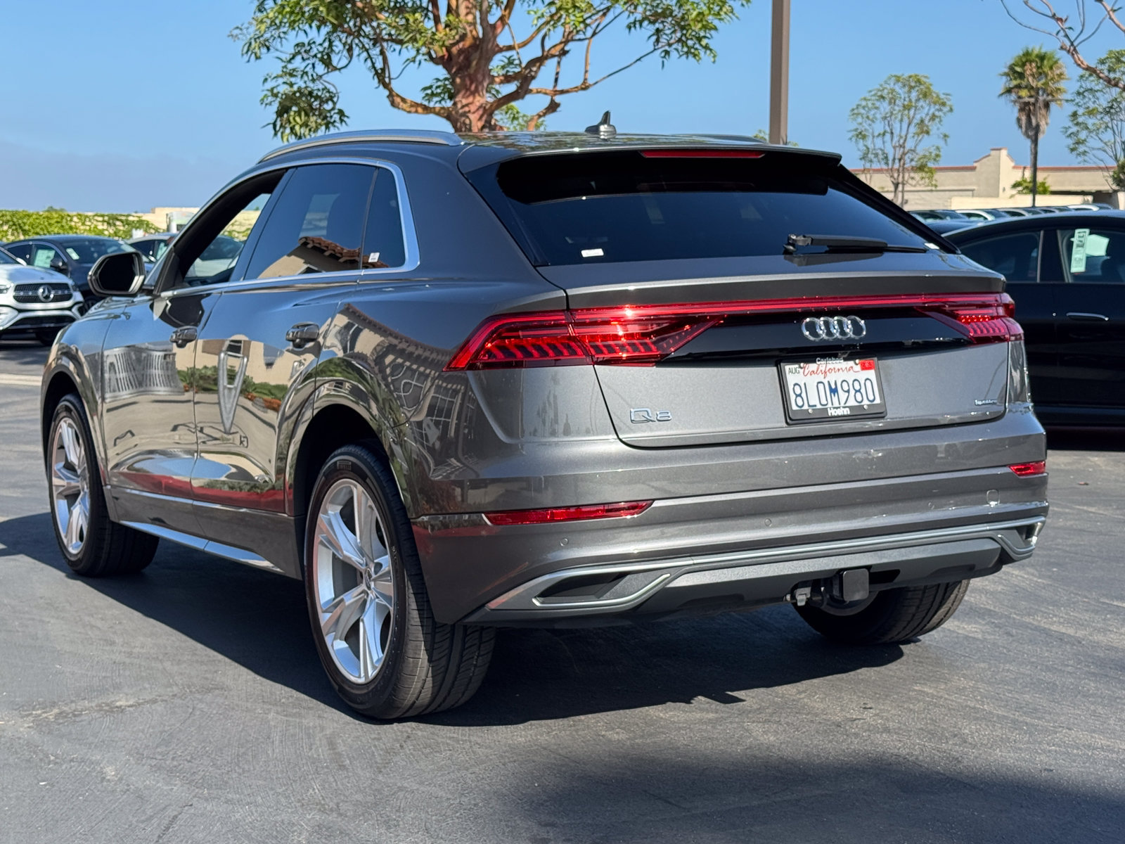 Used 2019 Audi Q8 Premium Plus w/ Premium Plus AWD/4WD image 13