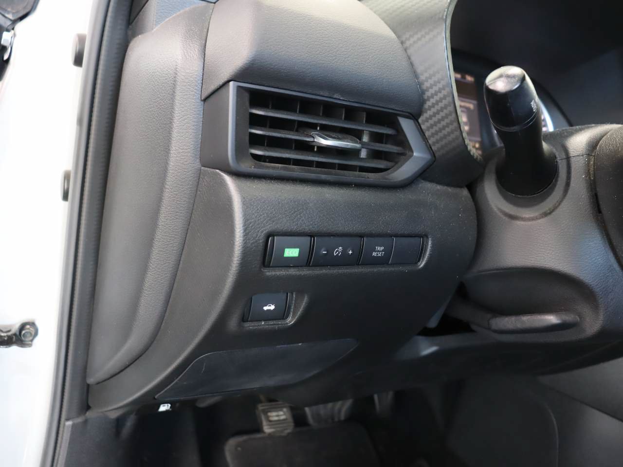 Used 2022 Nissan Sentra S w/ Electronics Package FWD image 13