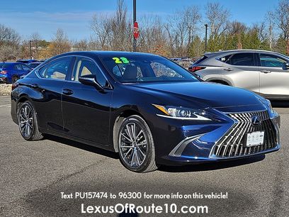 Certified 2023 Lexus ES 350 w/ Premium Package