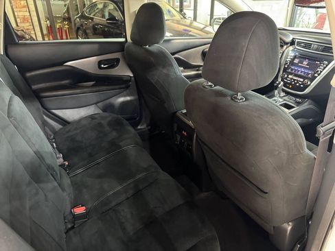 Used 2019 Nissan Murano SV w/ Cargo Package AWD/4WD image 11