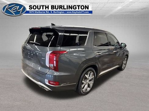 Used 2022 Hyundai Palisade Limited w/ Winter Package AWD/4WD image 7