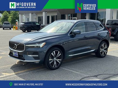 Used 2022 Volvo XC60 B5 Inscription w/ Climate Package image 1