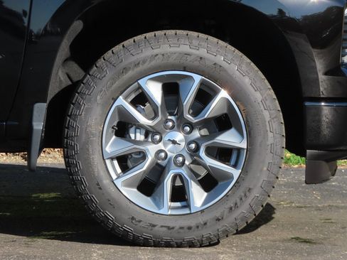 New 2026 Chevrolet Silverado 1500 RST image 19