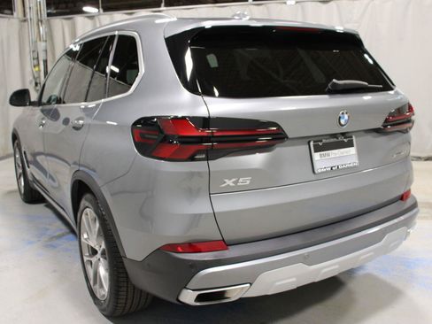 Used 2024 BMW X5 xDrive40i w/ Premium Package AWD/4WD image 20