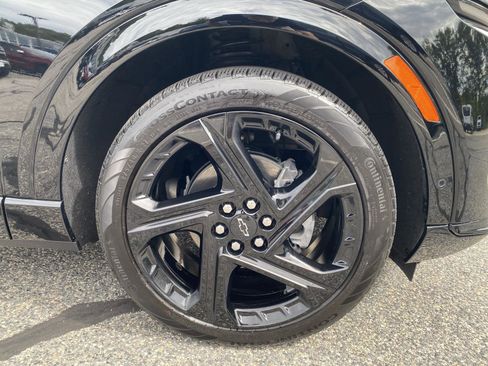 Used 2024 Chevrolet Equinox EV RS image 11