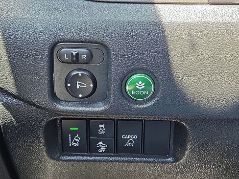 Used 2023 Honda Ridgeline Sport image 23