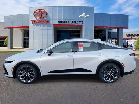 New 2026 Toyota Crown Limited image 6