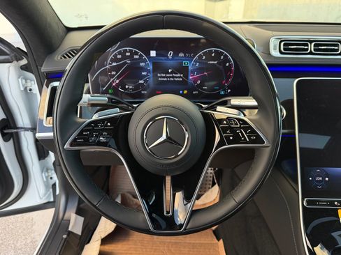 New 2026 Mercedes-Benz S 580 4MATIC Sedan image 21