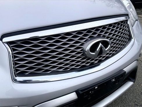 Used 2017 INFINITI QX50 AWD w/ Premium Plus Package image 27