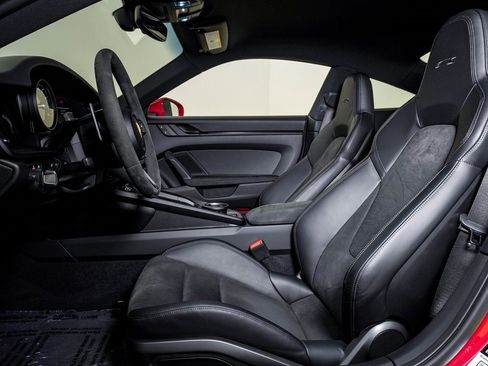 Certified 2024 Porsche 911 Carrera GTS image 5