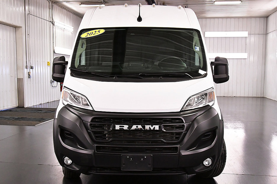 Used 2025 RAM ProMaster 3500 w/ Convenience Group FWD image 2