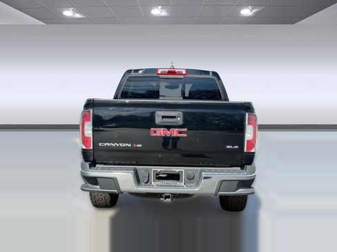 Used 2018 GMC Canyon SLE w/ SLE Convenience Package image 9