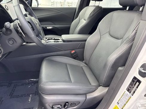 Certified 2024 Lexus RX 350 w/ Technology Package AWD/4WD image 11