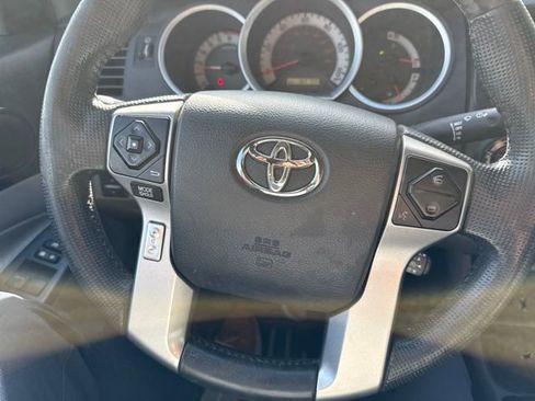 Used 2014 Toyota Tacoma 4x4 Double Cab w/ Convenience Package image 13