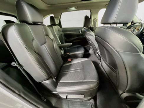 Used 2024 Kia Sorento X-Line EX AWD/4WD image 28