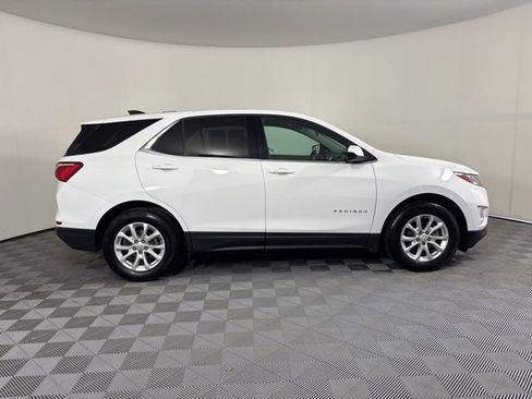 Used 2018 Chevrolet Equinox LT FWD image 29