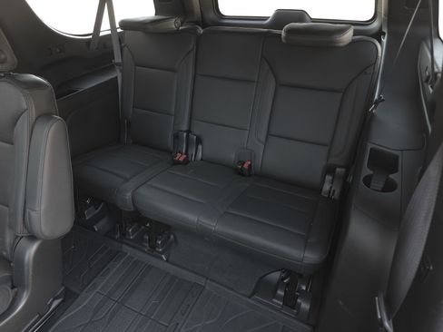 Used 2021 Chevrolet Suburban High Country image 34