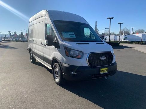 New 2026 Ford Transit 250 Base w/ Load Area Protection Package image 8