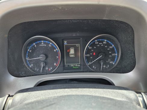 Used 2017 Toyota RAV4 XLE FWD image 28