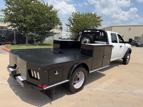 Used 2022 RAM 5500 Tradesman AWD/4WD image 2