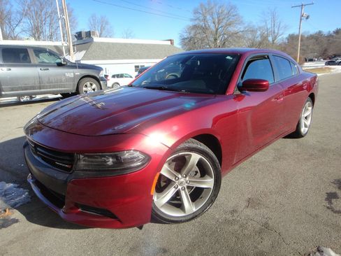 Used 2018 Dodge Charger SXT Plus w/ Quick Order Package 29J image 1
