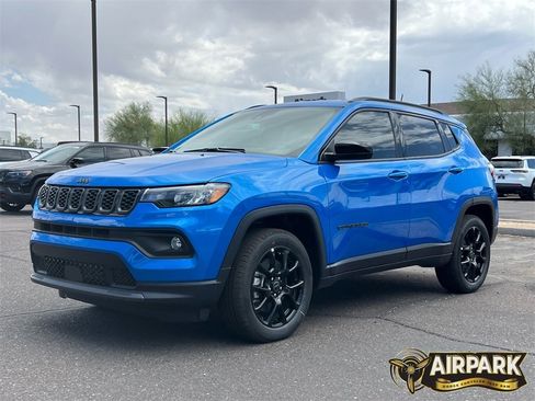 New 2025 Jeep Compass Latitude w/ Altitude Special Edition image 24