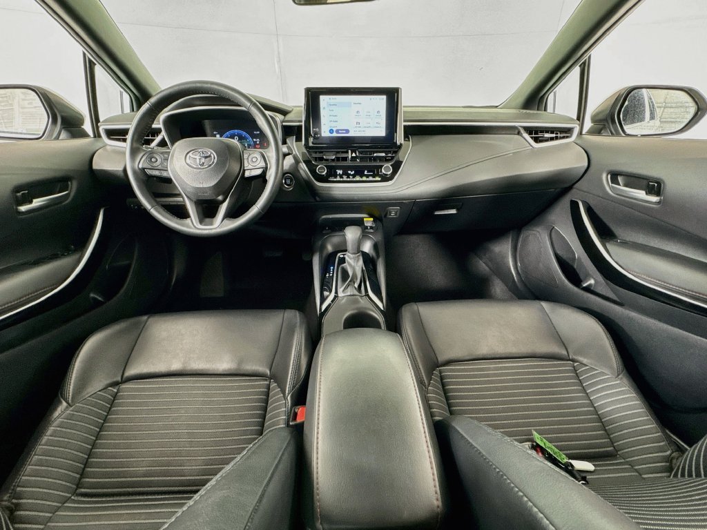 Used 2024 Toyota Corolla XSE FWD image 27
