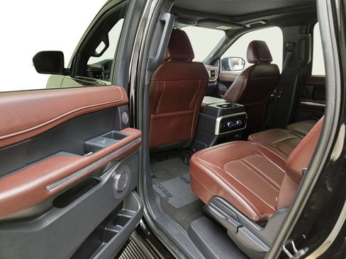 Used 2024 Ford Expedition Max Limited image 20