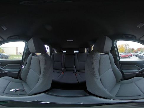 Used 2025 Toyota 4Runner SR5 image 40