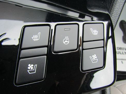 Used 2024 Kia Sportage SX image 27