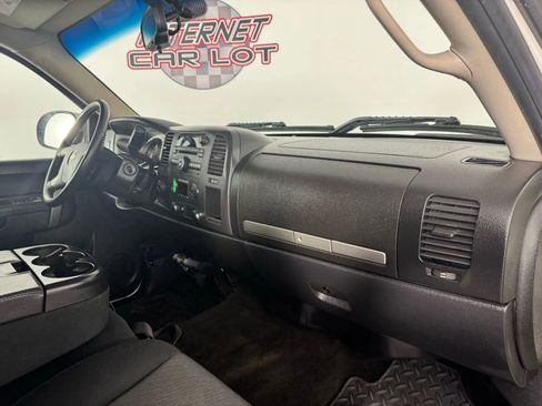 Used 2011 Chevrolet Silverado 1500 LT w/ All-Star Edition image 12