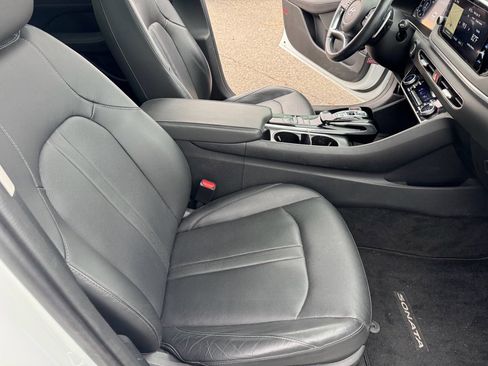 Used 2020 Hyundai Sonata Limited image 18